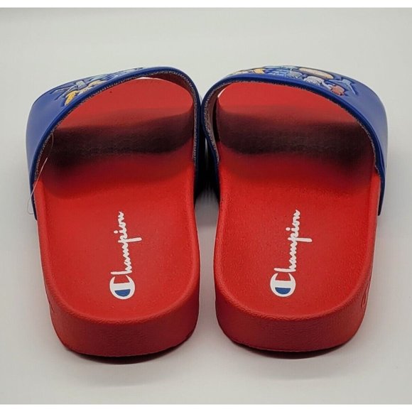 Champion x IPO New York Slides main image 5